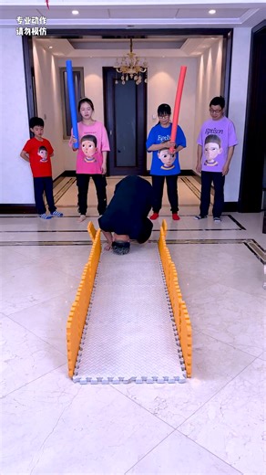 The Roll Challenge Is Too Difficult. Can You Succeed In It?#Funnyfamily #Partygames #Funny | Family Games Media