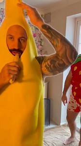 When Joe goes bananas 🍌 and strawberries 🍓 😂🏉 | The Joe Marler Appreciation Society