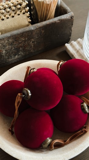We’ve rounded up some of our favorite Christmas finds from all around! Frontgate is always stunning, and Crate & Barrel’s ornament selection this year is so good. We also included the viral nutcracker from Walmart and the viral snowman from Pottery Barn but the Amazon version for much less! ⬇️ link to shop these items in comments below ⬇️ Amazon finds, kitchen, Easton town center, Christmas, Xmas, affordable decor, dupes, modern Christmasl | Jems.too