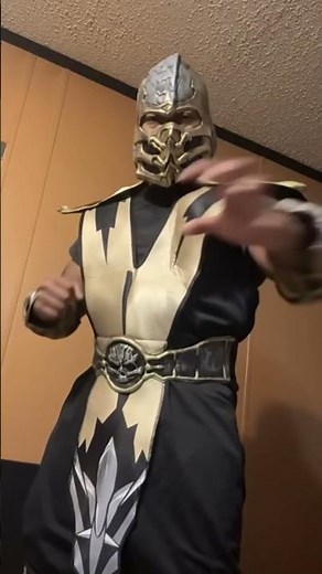 My mortal kombat scorpion cosplay. #cosplay #mortalkombat