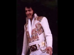Elvis Presley Concert The King LIVE in Chicago October 1976 Audio & Fan Video from Show AMAZING