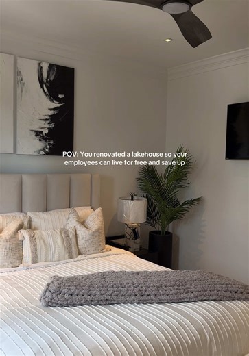 ＤＥＥ ＡＭＯＲＩ (@dee.amori)’s video of Lake House Renovation