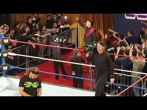 Raw 25, Jan. 22, 2018 - Scott Hall / Razor Ramon Entrance Manhattan Center