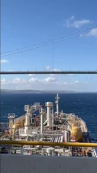 Leaving Port: The Start of a Long Voyage at Sea 🌊🚢 #shorts #ship #port #lifeatsea #sailing
