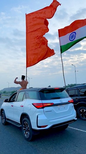 Pawan Sahu | 1 LAKH COMMENTS KR DO 🙏JAI SHREE RAM 🙏🙏 #pawansahu | Instagram