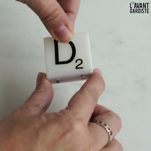 Lampe Scrabble à composer