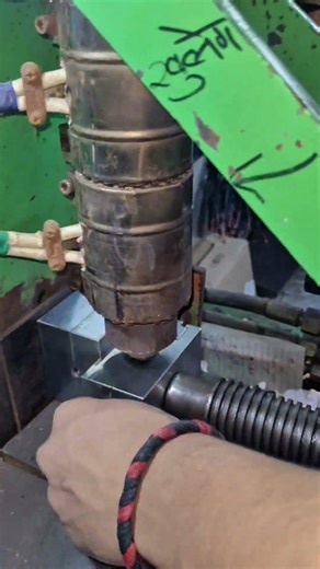 2 pin plug new molding machine process #factory