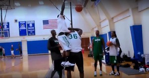 Nate Robinson Dunks on Shaquille O'Neal at Celtics Training Camp in 2010