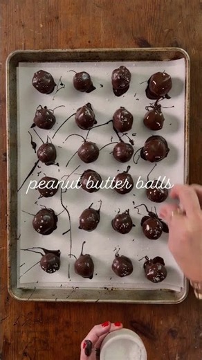 It’s That Time of Year 🎄✨ Homemade Holiday Treats & Candy