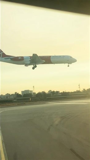 #Boeing737 #CockpitView #Takeoff #Landing #AviationLovers #pilot #pilotlife #AviationShort