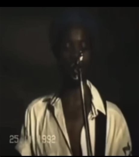 Leonard Dembo: Ndopakapera Shungu Dzangu | Live Performances