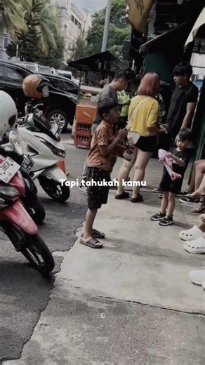 Di paksa dewasa oleh keadaan