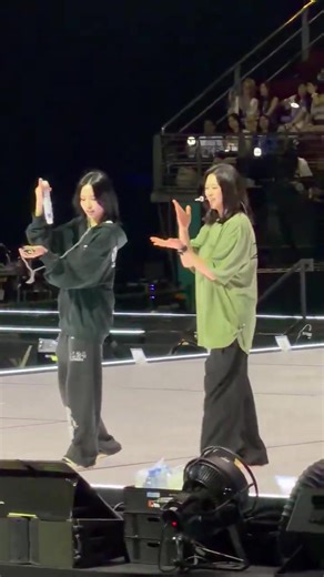MINA dancing to NAYEON’s ABCD with JEONGYEON | TWICE-Mina PH