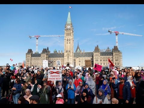 Thousands Gather For Ottawa Protest
