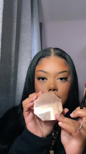 Nose Contour Tutorial Using Fenty Bronzer and Inglot Highlighter