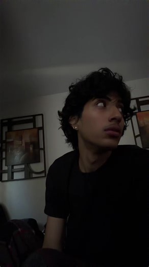 ່ (@isentyouhere)’s video of geeked vs locked in