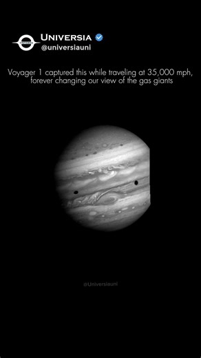 The First Time-Lapse of Jupiter: Voyager's 'Blue Movie' 🪐🌀