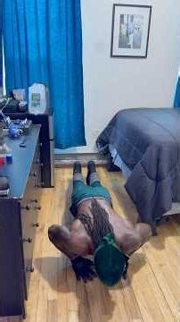 100 burnout push-ups 💪🏾 #calisthenics #homeworkout #physique #muscle #motivation #strength #pushup