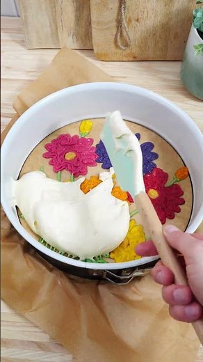 Aufgepasst, hier kommt eine hübsche Blumendekoration für deine nächste Torte! 🌼🫶🏻