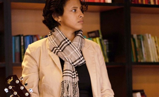 Un café con Lupita Montoya, cantante, guitarrista y compositora