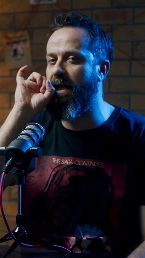 Γελάμε ακόμα κι όταν δε λέει τίποτα! #comedy #thegeekdetective #podcast