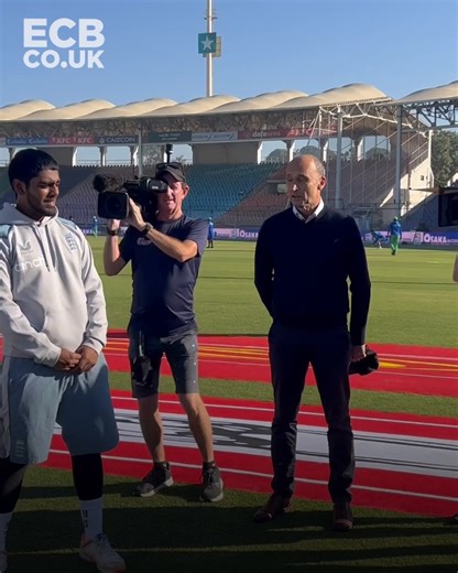 419K views · 22K reactions | “The pride you must have in your heart this week watching your 18 year old son playing cricket in the National Stadium, Karachi, is incomparable.” ❤️ A very special presentation of Test cap 710 梨 | England Cricket | Facebook