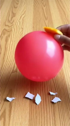 Balloon Static Electricity Trick! 🤯 #shorts