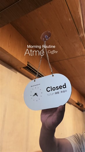 Wake up and smell the coffee… literally. This is how we prep your daily dose of caffeine ☕✨ #Atmecoffe #atmecoffeetebet #lookatme