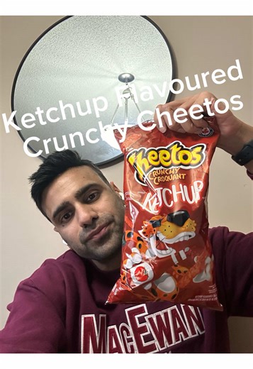 Cheetos Crunchy Ketchup flavoured Chips #cheetos #ketchup #snack #yegfood #foodreview