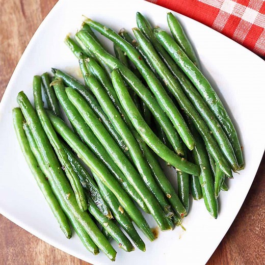 Simple Sautéed Green Beans - Healthy Recipes Blog