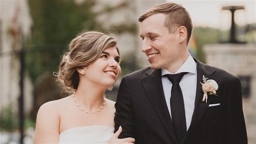 Tamron 35-150mm vs. Sigma 28-105mm: Which Lens Is Best for Weddings? | Fstoppers