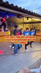 Em 1980 e 1990 era assim que se dançava o funk, época simplesmente maravilhosa, e hoje será que eles dançam o funk ou só ouvem, o que acham comentem. # # # #anos80 #anos90 #flashback #reels #reelsi̇nstagram #reelsexplore | DjDali Silva