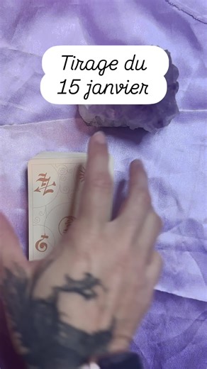 Cette journée peut apporter des frictions, des malentendus ou des paroles qui blessent. Les calomnies parlent de rumeurs, de propos déformés ou de jugements injustes. La contrariété montre l’agacement que cela peut provoquer. Le message est simple : ne réagis pas à chaud. Tout ne mérite pas une réponse, surtout quand ce n’est pas fondé. Protège ton énergie, reste factuel(le), et laisse le temps rétablir la vérité. Ce qui est faux finit par se voir Garde ton calme. Ta droiture est ta meilleure dé