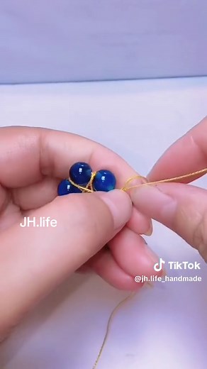 Handmade Macrame Pendant Necklace Tutorial