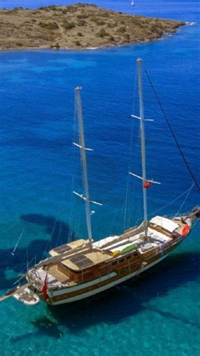Valerie Garcia-Birchmore on Instagram: "🛥️SAILING RETREAT OF A LIFETIME🛥️ 📅 May 16–23, 2026 | 📍 Turkey Join @elements.of.zen in a 7-day Luxury Sailing Retreat — a sacred journey of rest, joy and awakening along the turquoise coast of Turkey.🇹🇷 YOUR EXPERIENCE INCLUDES: • Morning Hatha Yoga • Breathwork & Meditation • Evening Yoga Nidra • Daily Kundalini Activations • Massage — choice of Swedish, Deep Tissue or Tantric Massage • Atomy Zen Facial • Quantum Therapy • Cacao Ceremony • Deliciou