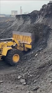 346K views · 9.1K reactions | Cat Wheel Loader Working At Coal Mines | Amazing Machine | Facebook