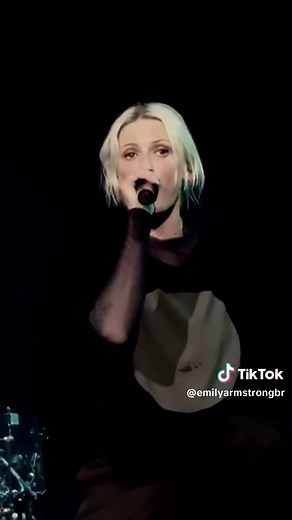 Emily Armstrong and The Emptiness Machine: A Tribute
