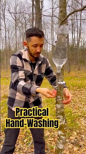How to Make a Practical Hand-Washing Device in the Wild 🚰🌲 #survival #bushcraft #survivalskills