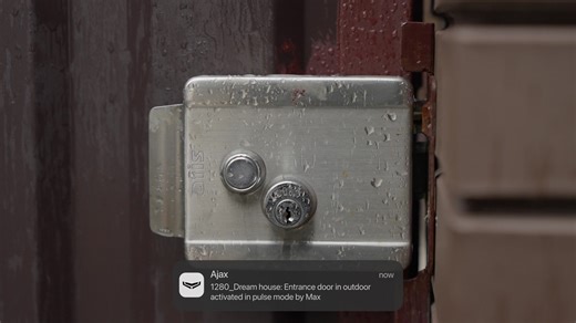 📣 Never miss a visitor – meet in-app calls from DoorBell. Now, when someone rings your DoorBell, the phone rings, just like it would for a regular or messenger call. Answer instantly, see who’s at the door, talk to the visitor, and even unlock the door from the automation tab. Everything happens right away, with no need to manually open the app. To set up the feature: 1️⃣ Go to the Users menu in the space settings and select the required user 2️⃣ Open the Notifications settings in the app 3️⃣ G