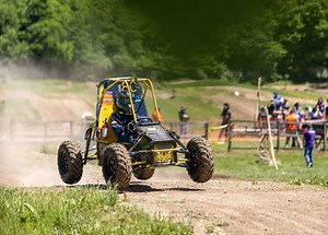 School of Computing and Engineering Baja SAE team takes first in prestigious competition event