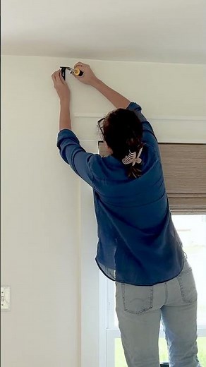 How to Properly Hang Your Curtains #howto #diy