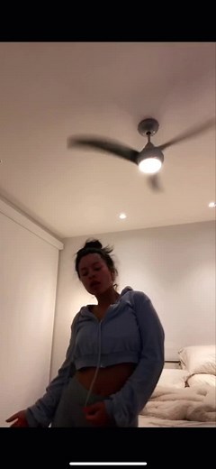 honestly who do i think i am uploading all these tiktoks lately? lol obsessed with this dance @takitakitimewithneri 🤍🤍