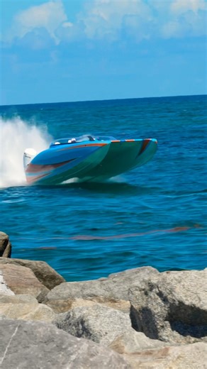 PURE POWER #boatsmiami #speedboat #hauloverinlet #boatsnstuffs #luxury #powerboat