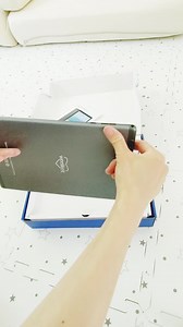 Watch Unboxing tablet on Amazon Live