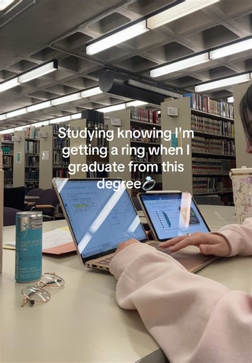 Only too about 5 years but been waiting for this one! 💍 #engineering #ironring #engineers #engineeringstudent #womeninengineering