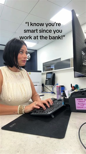 Yeah, I am pretty smart 😝🫣😬🤗 #banking #workhumor #funny #financialservices #fakeittilyoumakeit
