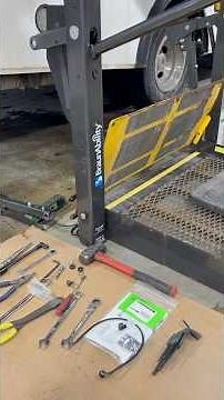How To - Fix Wheelchair Lift That Starts To Go Down & Stops! #wheelchairlift #blvd #braunability
