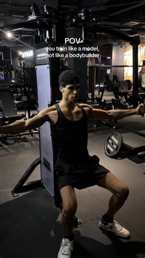Model Training Routine — Train Like a Model, Not a Bodybuilder
