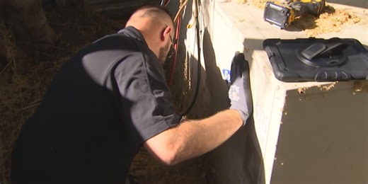 Veteran-run Mesa company gifts Marine vet brand-new AC unit for free