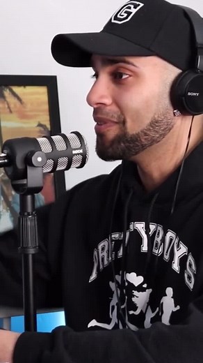 Are we the aliens? 😱 #fyp #podcast #conspiracy #alien #jumpersjump